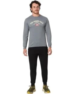 The North Face L/S Varsity Tee | Shirts & Tops -The North Shop 619 D3N0ZrL. AC SR736920