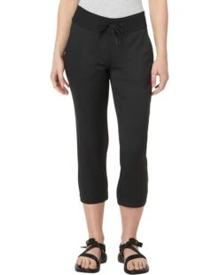 The North Face Aphrodite Motion Capris | Pants -The North Shop 61LYWPis2xL. AC SR736920