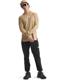 The North Face Summer LT Sun Hoodie | Hoodies & Sweatshirts -The North Shop 61PMRrkz82L. AC SR736920