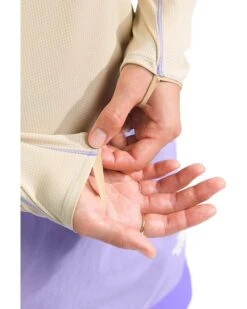 The North Face Summer LT Sun Hoodie | Shirts & Tops -The North Shop 81P5f0kxs7L. AC SR736920