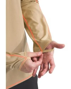 The North Face Summer LT Sun Hoodie | Hoodies & Sweatshirts -The North Shop 81lsDsV3d0L. AC SR736920